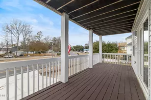 813 Driftwood Dr, Hampstead, NC 28443 - Photo 35