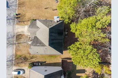 524 Texanna Way, Holly Springs, NC 27540 - Photo 9