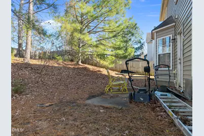 524 Texanna Way, Holly Springs, NC 27540 - Photo 5