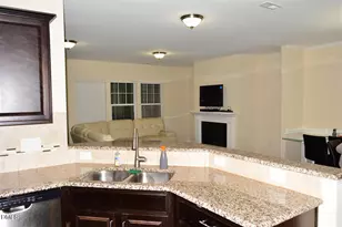 264 Kylemore Cir, Cary, NC 27513 - Photo 5