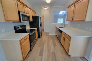 7954 Willowglen Dr, Raleigh, NC 27616 - Photo 7