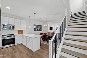 5713 Parker Pnes Ct, Raleigh, NC 27609 - Photo 3