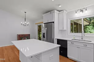 108 Oaklake Ct, Fuquay Varina, NC 27526 - Photo 9