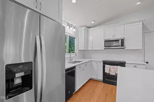 108 Oaklake Ct, Fuquay Varina, NC 27526 - Photo 17