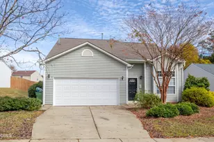 228 N Weststone Blvd, Fuquay-Varina, NC 27526 - Photo 3