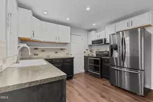 21 Mill Run, Sanford, NC 27332 - Photo 13