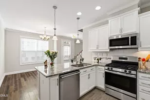 4242 Vallonia Dr, Cary, NC 27519 - Photo 9