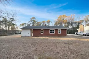 611 Page St, Clayton, NC 27520 - Photo 15