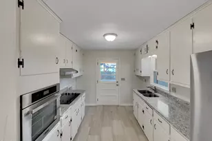 611 Page St, Clayton, NC 27520 - Photo 3