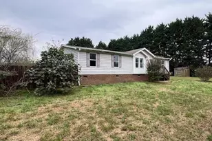 240 Autumn Dr, Roxboro, NC 27574 - Photo 3