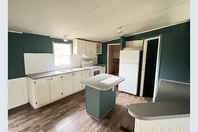 240 Autumn Drive, Roxboro, NC 27574 - Photo 9