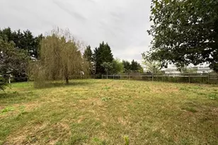 240 Autumn Dr, Roxboro, NC 27574 - Photo 5