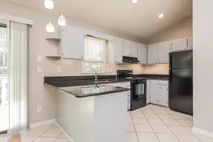 7809 Foxwood Dr, Raleigh, NC 27615 - Photo 5