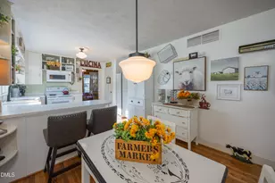 506 W Clinton St, Roseboro, NC 28382 - Photo 13