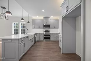 3505 Skycrest Dr, Raleigh, NC 27604 - Photo 7