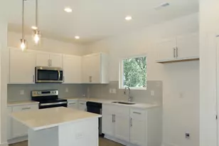 112 N Guthrie Ave, Durham, NC 27703 - Photo 9