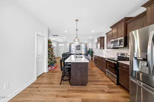 253 Buckhorn Br Pk, Clayton, NC 27520 - Photo 15