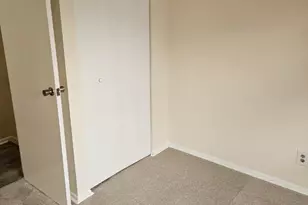 1834 Wendover Dr, Fayetteville, NC 28304 - Photo 9