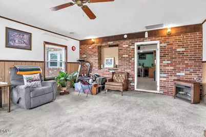 113 Pine Tree Road, Lumberton, NC 28360 - Photo 7