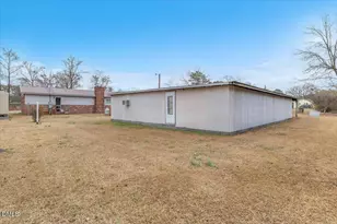 113 Pine Tree Rd, Lumberton, NC 28360 - Photo 39