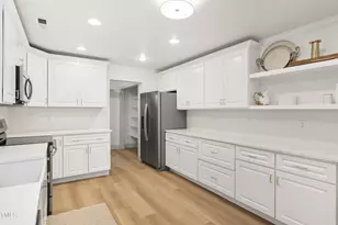 2010 Summerdale Dr, Raleigh, NC 27604 - Photo 7