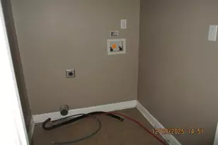 4591 Mill St, Hope Mills, NC 28348 - Photo 9