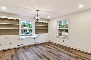700 Spring Ln, Sanford, NC 27330 - Photo 5