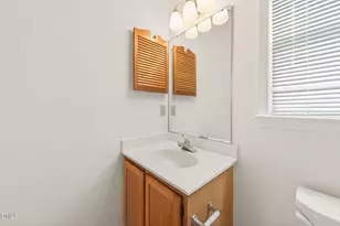 5804 Edgebury Rd, Raleigh, NC 27613 - Photo 29