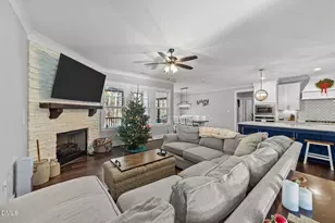 180 Elvenia Cir, Benson, NC 27504 - Photo 5