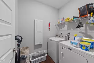 180 Elvenia Cir, Benson, NC 27504 - Photo 17