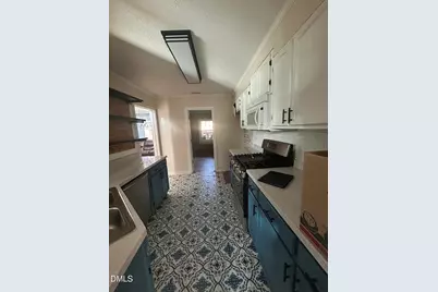 1308 Glenn Court, Sanford, NC 27332 - Photo 5