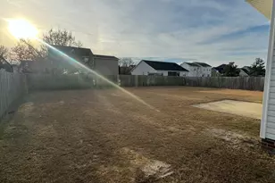 1425 Thoroughbred Trail, Parkton, NC 28371 - Photo 3