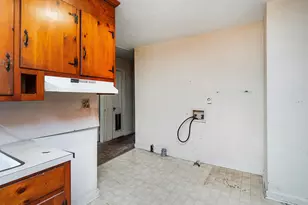 319 E Church St, Creedmoor, NC 27522 - Photo 13