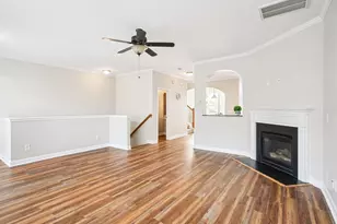 9238 Wooden Rd, Raleigh, NC 27617 - Photo 11