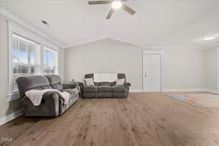 103 Plantation Rd, Rockingham, NC 28379 - Photo 7