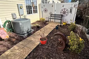 702 Village Lake Dr, Mebane, NC 27302 - Photo 29