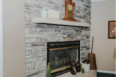 1619 E Greensboro Chapel Hill Road, Graham, NC 27253 - Photo 17