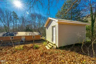 430 W 9th St, Siler City, NC 27344 - Photo 19