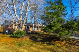 430 W 9th St, Siler City, NC 27344 - Photo 23