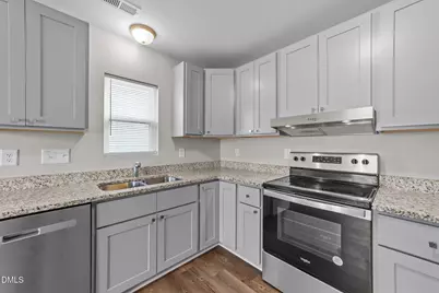 207 N Sellers Street, Selma, NC 27576 - Photo 15