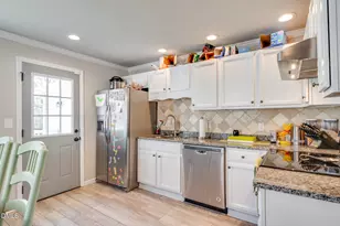 135 Maywood Ave, Raleigh, NC 27603 - Photo 9