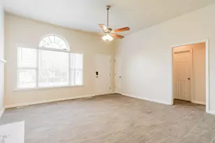 160 Cedarhurst Ln, Franklinton, NC 27525 - Photo 3