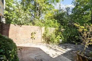 2870 Wycliff Rd, Raleigh, NC 27607 - Photo 37