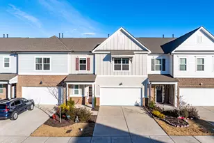 718 Toulouse Ct, Cary, NC 27519 - Photo 3