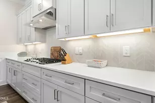 109 Wallington Ct, Holly Springs, NC 27540 - Photo 17