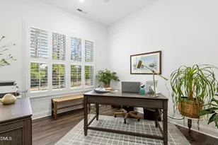 109 Wallington Ct, Holly Springs, NC 27540 - Photo 19