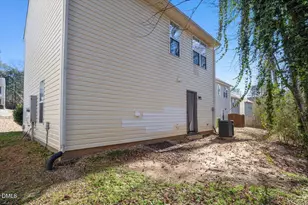 2826 Herndon Village Way, Raleigh, NC 27610 - Photo 23