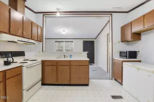 125 S Creek Dr, Louisburg, NC 27549 - Photo 13