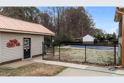 1055 Kelly Drive, Nashville, NC 27856 - Photo 11