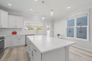 1236 Brown Velvet Ln, Apex, NC 27523 - Photo 5